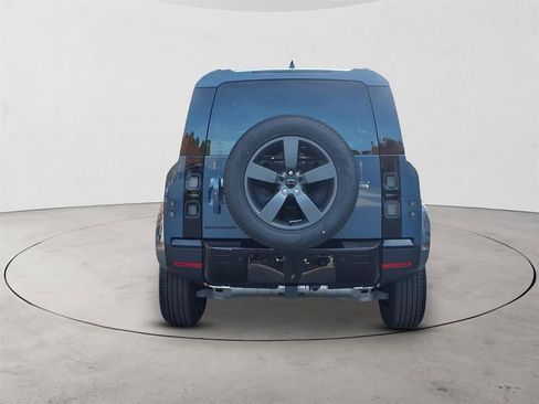 New 2026 Land Rover Defender 110 S AWD/4WD image 6