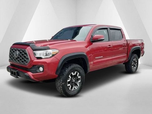 Used 2020 Toyota Tacoma TRD Off-Road AWD/4WD image 3