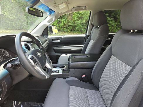 Used 2016 Toyota Tundra SR5 AWD/4WD image 14