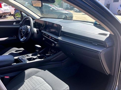 Used 2025 Kia K5 LXS FWD image 26