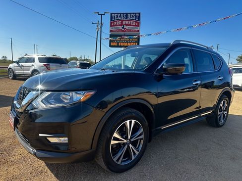 Used 2018 Nissan Rogue SL image 1