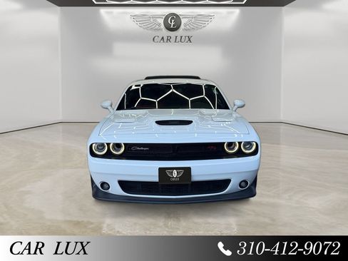 Used 2019 Dodge Challenger R/T Scat Pack w/ Plus Package RWD image 8
