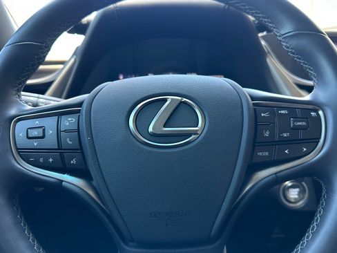 Used 2021 Lexus ES 350 w/ Accessory Package FWD image 17