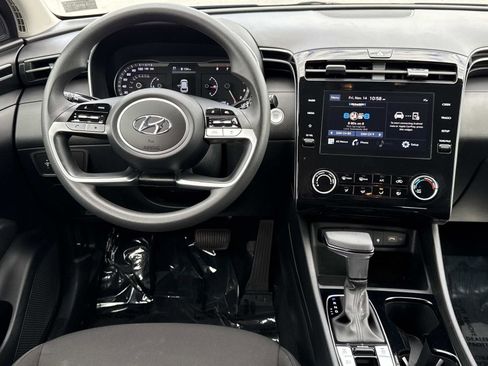 Used 2023 Hyundai Tucson SEL image 2