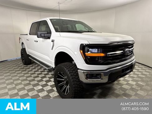 Used 2025 Ford F150 XLT w/ Equipment Group 301A Standard AWD/4WD image 4