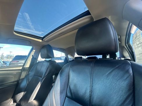 Used 2014 Toyota Avalon Limited image 14