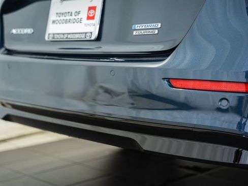 Used 2025 Honda Accord Touring image 8