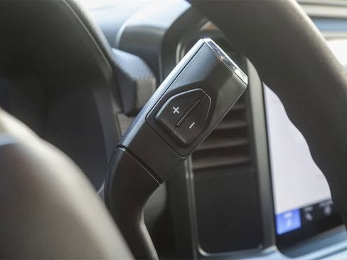 Used 2025 Ford F150 STX w/ Equipment Group 200A image 19