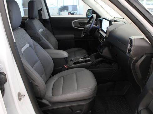 Used 2025 Ford Bronco Sport Badlands w/ Badlands Tech Package AWD/4WD image 15