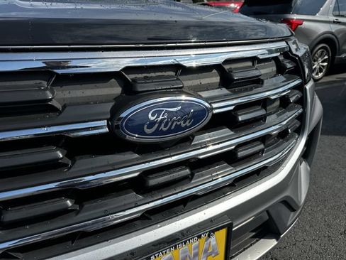 Certified 2025 Ford Explorer Active AWD/4WD image 10