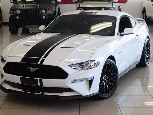 Used 2022 Ford Mustang GT Premium w/ GT Performance Package RWD image 12