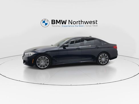 Used 2019 BMW 530e w/ M Sport Package RWD image 10