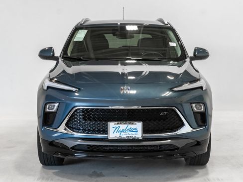 Used 2024 Buick Encore GX Sport Touring FWD image 5