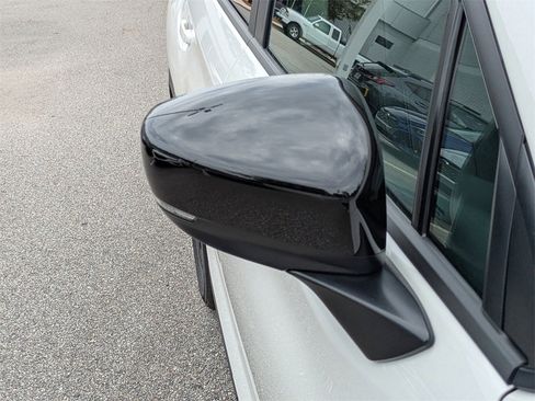 New 2025 Subaru Ascent Onyx Edition image 10