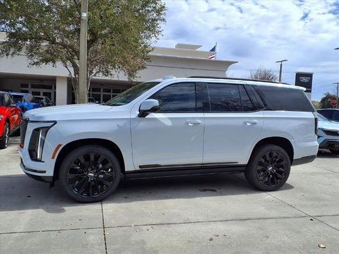 New 2026 Cadillac Escalade Platinum Sport image 2