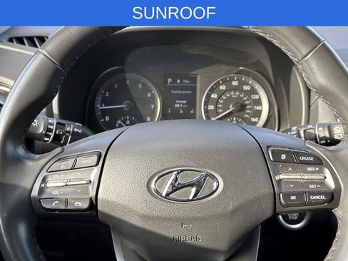 Used 2021 Hyundai Kona Limited image 19