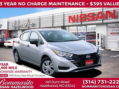 New 2025 Nissan Versa S w/ Trunk Package