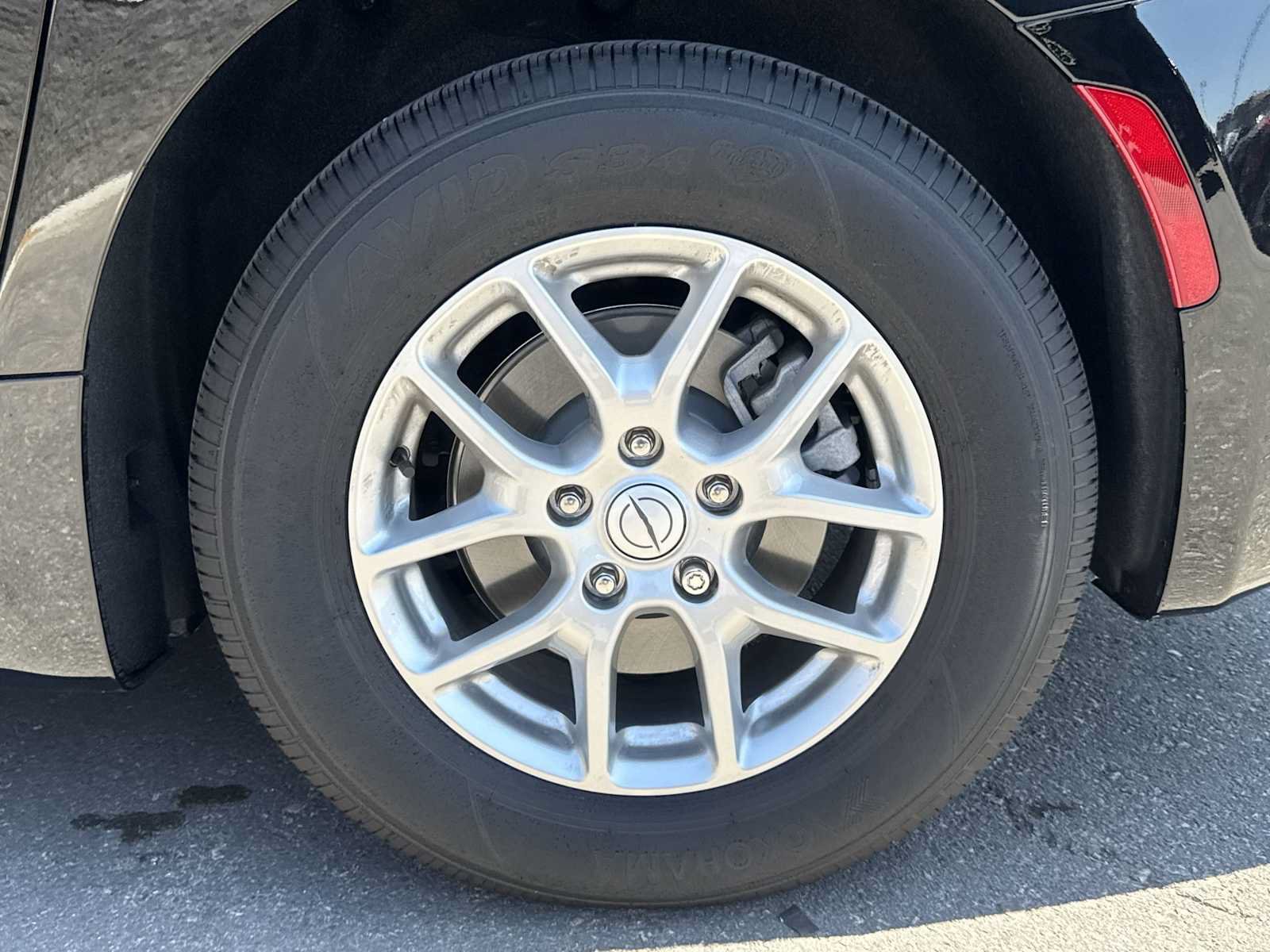 New 2026 Chrysler Pacifica Select FWD image 10