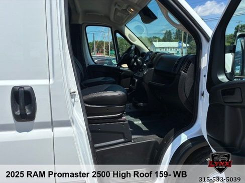 Used 2025 RAM ProMaster 2500 w/ Convenience Group FWD image 29