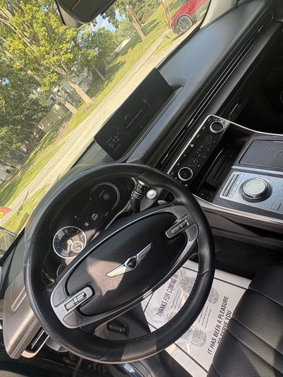 Used 2024 Genesis GV80 2.5T AWD/4WD image 6