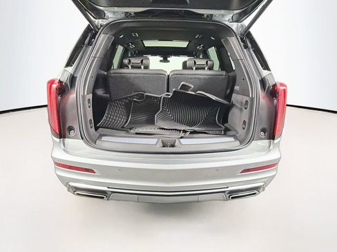 Used 2025 Cadillac XT6 Premium Luxury FWD image 26
