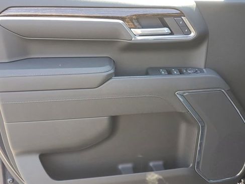 Certified 2025 GMC Sierra 1500 Elevation AWD/4WD image 14