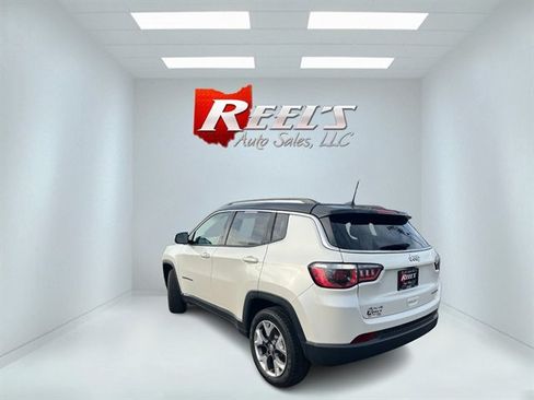 Used 2018 Jeep Compass Limited AWD/4WD image 11