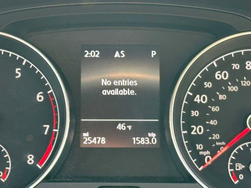 Used 2019 Volkswagen Golf Alltrack SE image 25