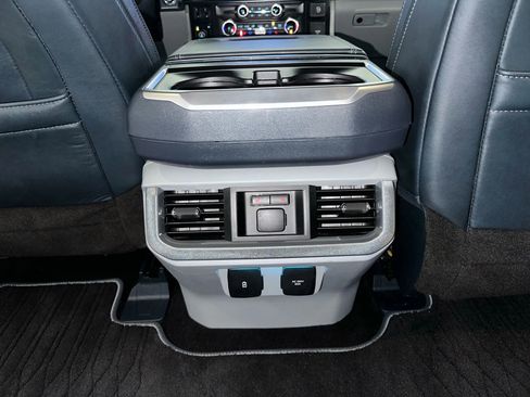 Used 2023 Ford F150 Limited image 31