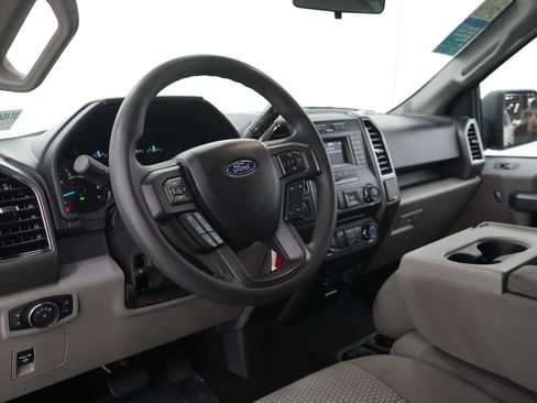 Used 2018 Ford F150 XLT AWD/4WD image 24