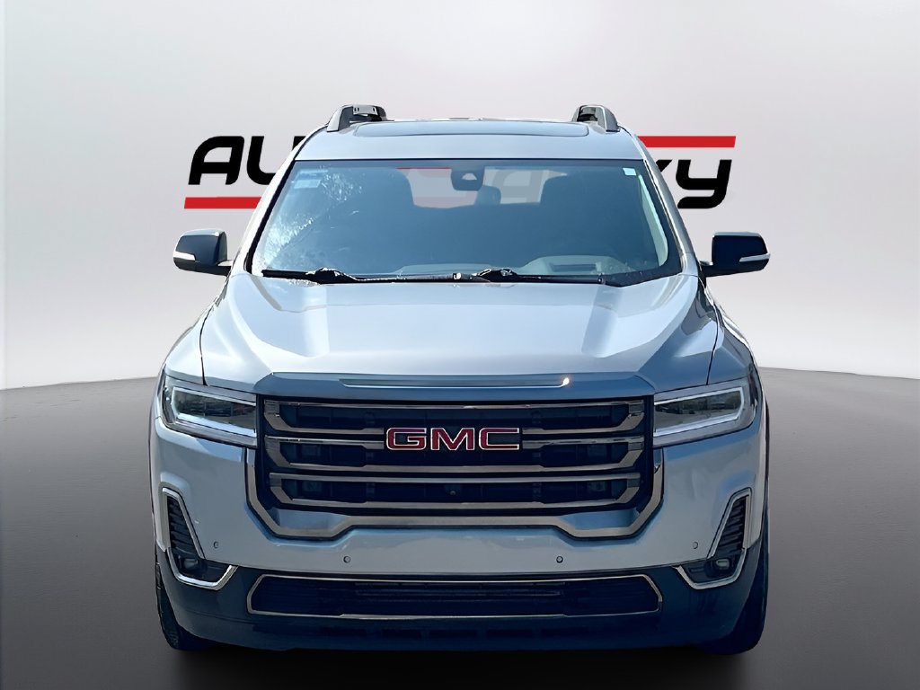 Used 2023 GMC Acadia AT4 w/ Technology Package AWD/4WD image 2