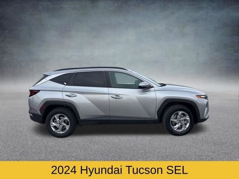 Used 2024 Hyundai Tucson SEL image 2