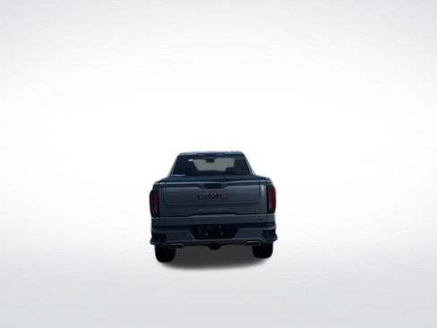 Used 2023 GMC Sierra 1500 AT4 AWD/4WD image 4