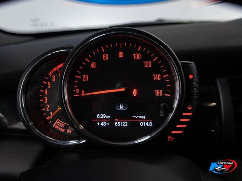 Used 2017 MINI Cooper S image 10