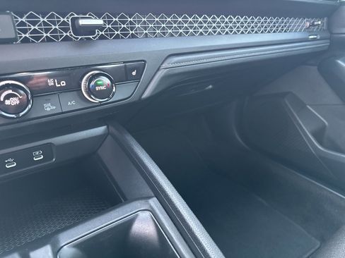 Used 2024 Honda Accord EX image 35