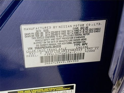 Certified 2025 Nissan Kicks SR image 32