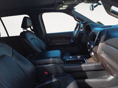 Used 2021 Ford Expedition Limited AWD/4WD image 9