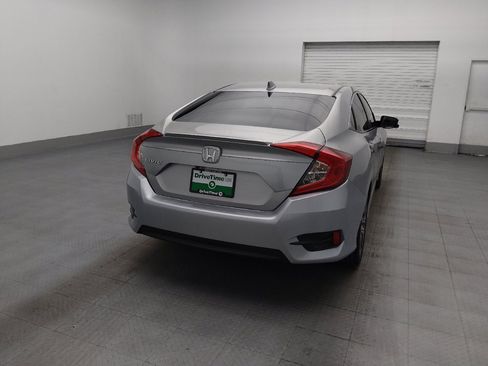 Used 2018 Honda Civic EX-L image 7