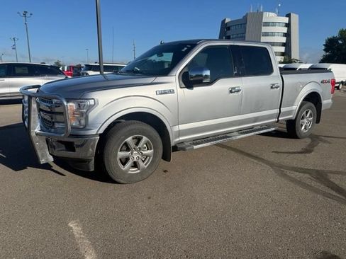 Used 2020 Ford F150 Lariat w/ Equipment Group 502A Luxury AWD/4WD image 6