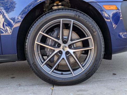 New 2026 Porsche Macan image 29