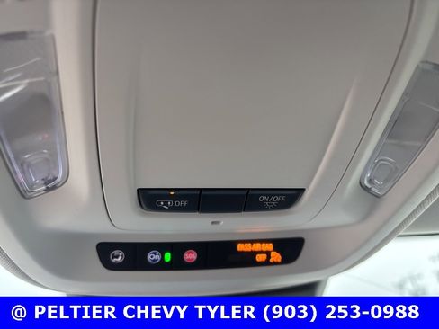 Used 2025 Buick Envision Sport Touring image 19