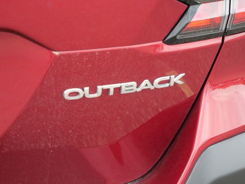 Used 2024 Subaru Outback Premium AWD/4WD image 7