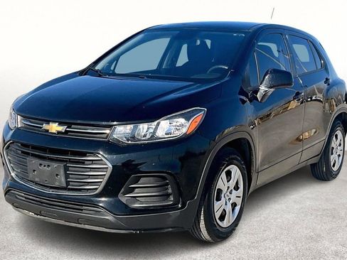 Used 2017 Chevrolet Trax LS image 15