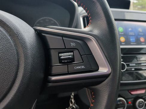 Used 2022 Subaru Crosstrek 2.0i Premium image 15