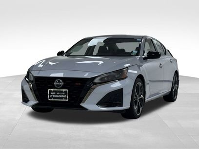 Used 2023 Nissan Altima 2.5 SR w/ SR Premium Package