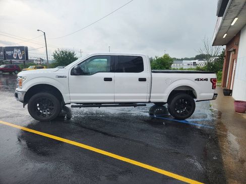 Used 2020 Ford F150 XLT AWD/4WD image 4