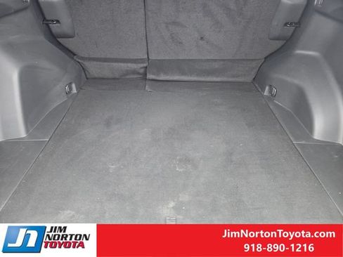 Used 2024 Toyota RAV4 LE AWD/4WD image 31