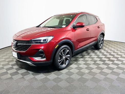 Used 2022 Buick Encore GX Essence FWD image 4