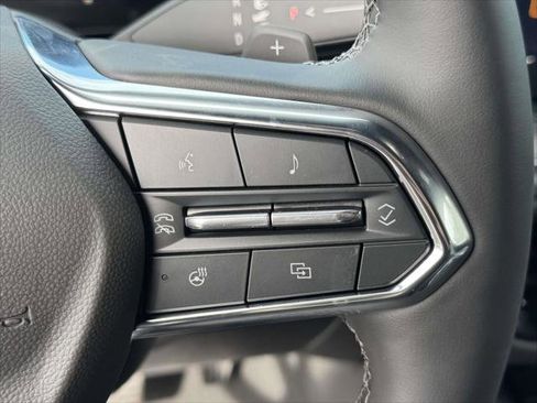 New 2026 Chevrolet Suburban LT image 19