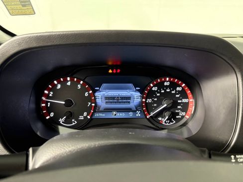 Used 2025 Nissan Frontier PRO-4X w/ Pro Premium Package image 17
